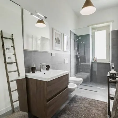 Ferienhaus Number Six