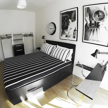 Ferienhaus Number Six Rom